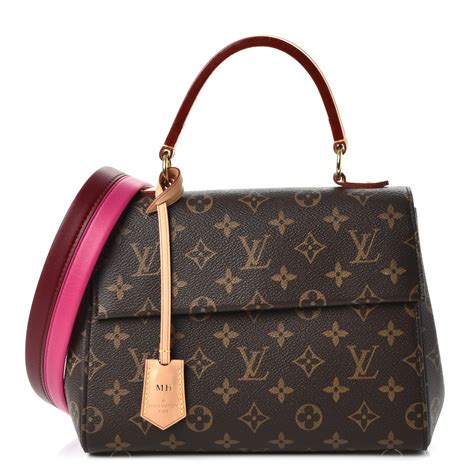 louis vuitton cluny bb vs mm|louis vuitton cluny bb monogram.